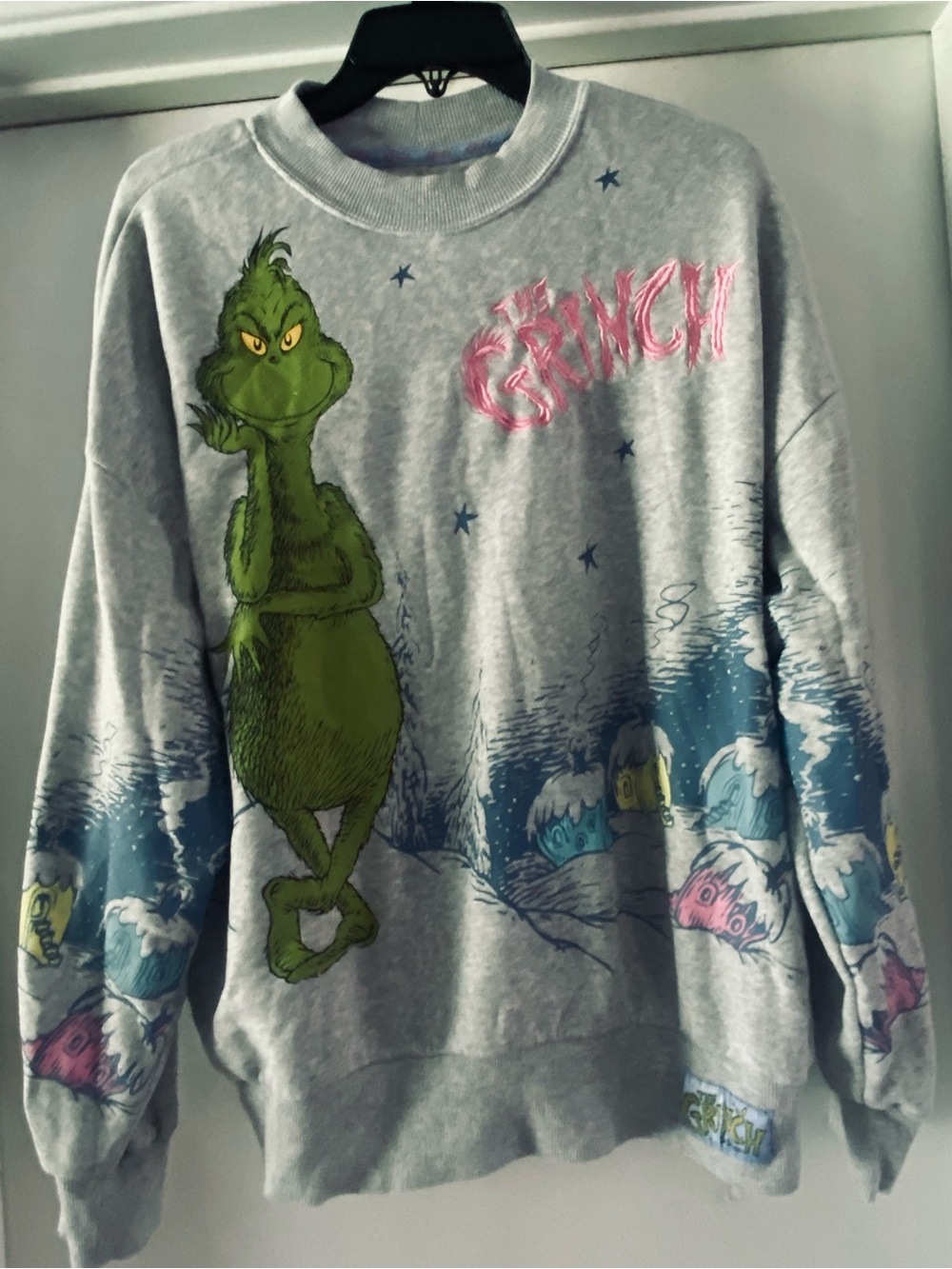 Grinch Graphic Crewneck Sweatshirt - Gray